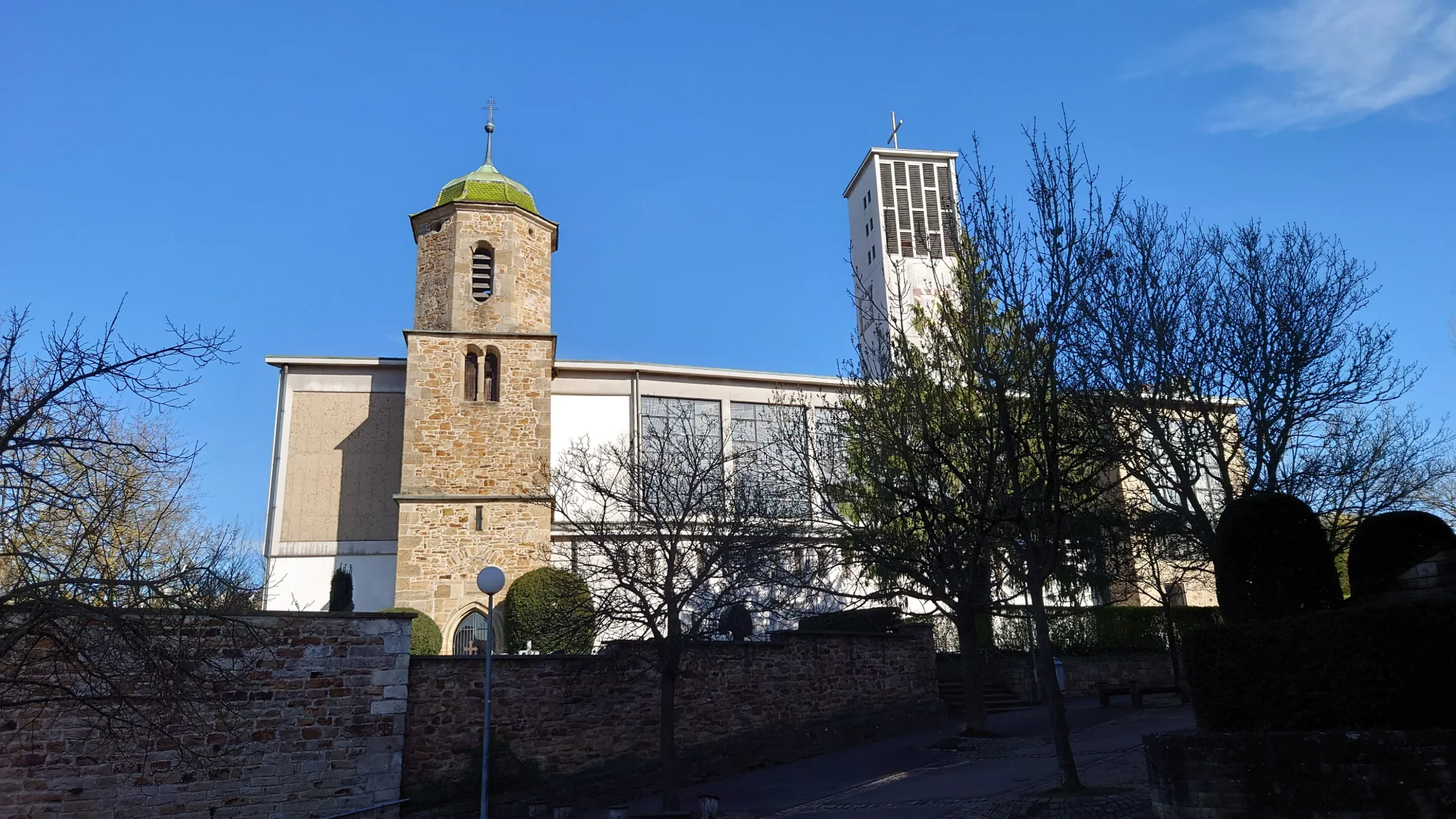 Parish church of St. Erasmus, Wernau (Neckar), view from the southwest
